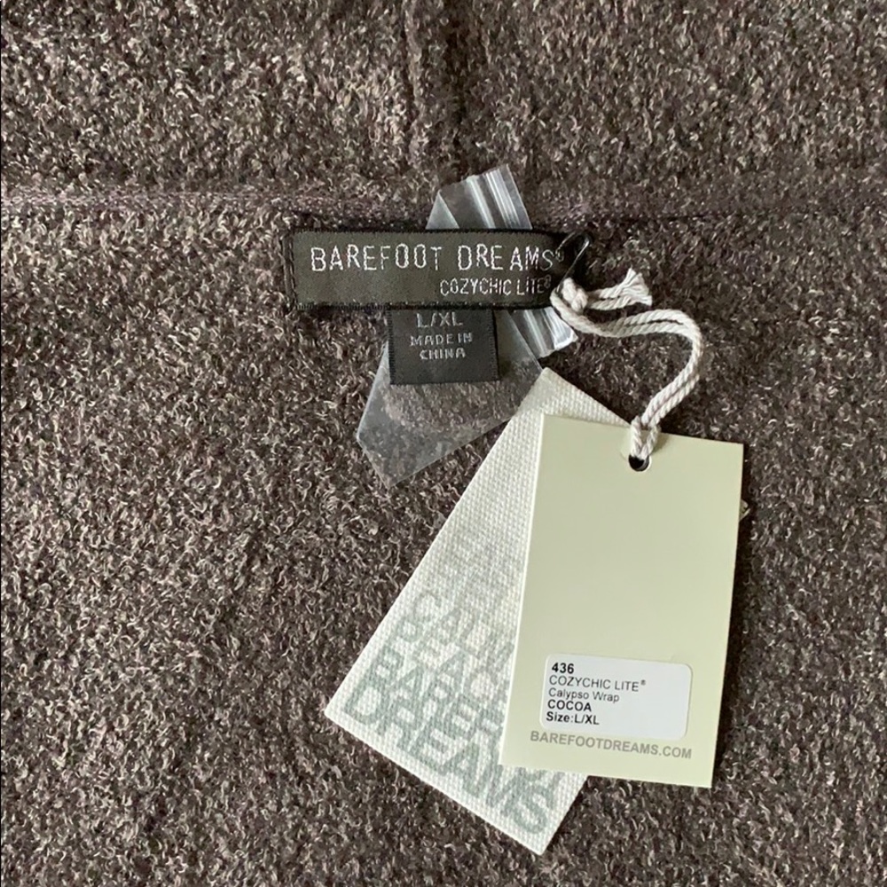 NWT Barefoot Dreams CozyChic Calypso Wrap Cocoa - Picture 4 of 8